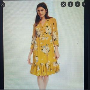 Old Navy Yellow Floral 3/4 sleeve dress
